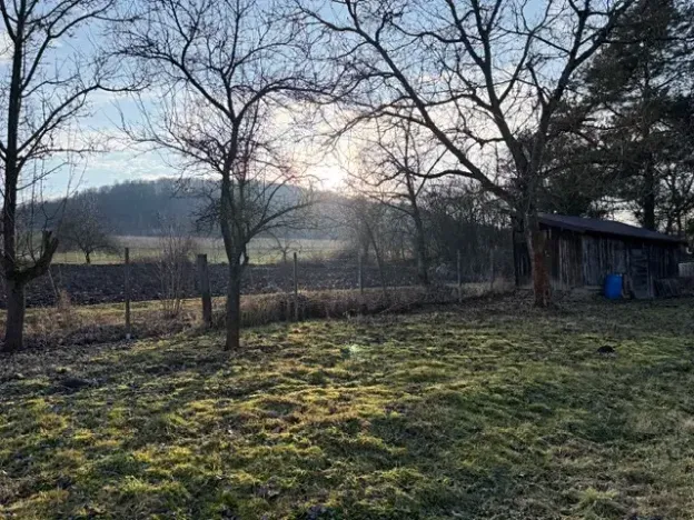 Prodej zahrady, Milý, 554 m2