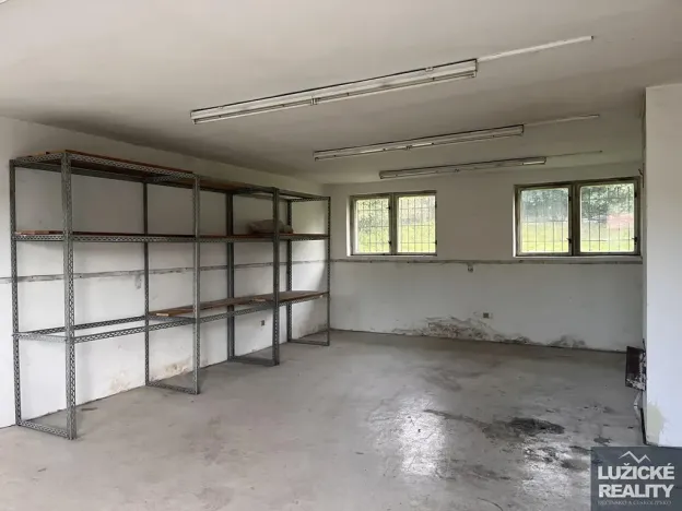 Pronájem skladu, Česká Kamenice, 54 m2