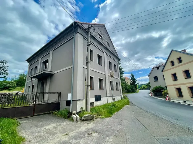 Prodej rodinného domu, Libochovany, 250 m2