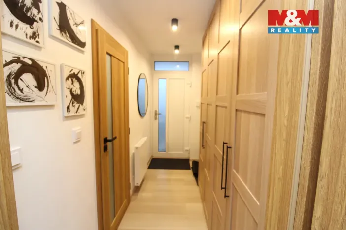 Pronájem bytu 2+1, Měšice, Revoluční, 42 m2