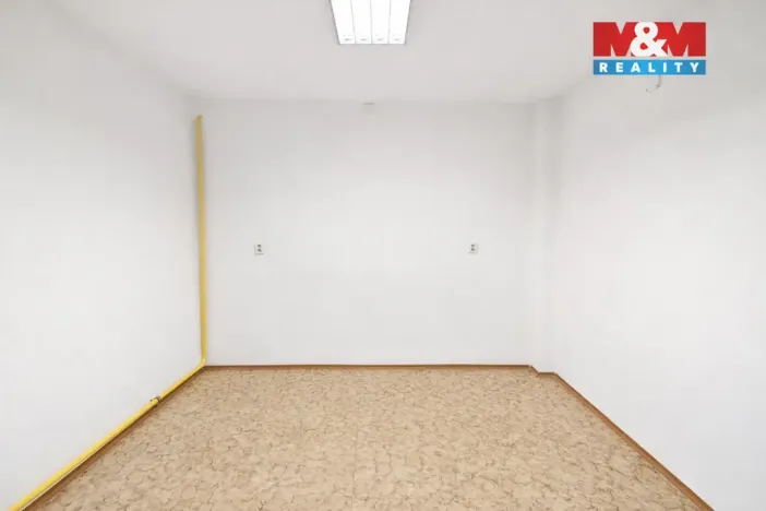 Pronájem kanceláře, Nymburk, Maršála Koněva, 12 m2