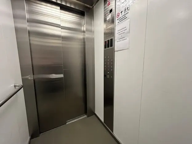 Pronájem bytu 1+kk, Praha - Záběhlice, Topolová, 31 m2