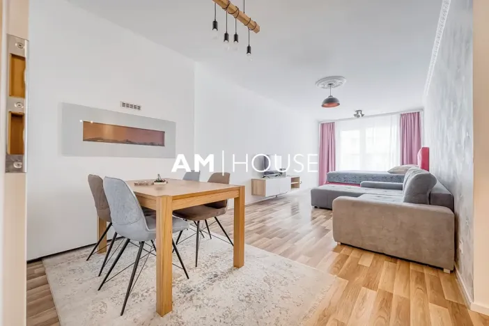 Pronájem bytu 1+kk, Praha - Strašnice, Zvěřinova, 51 m2