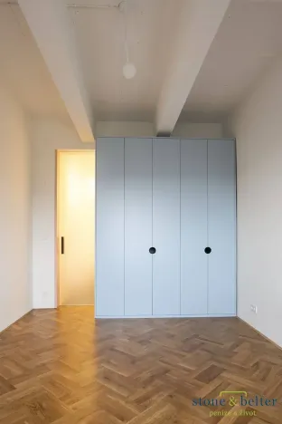 Pronájem bytu 2+kk, Praha - Podolí, Podolská, 73 m2