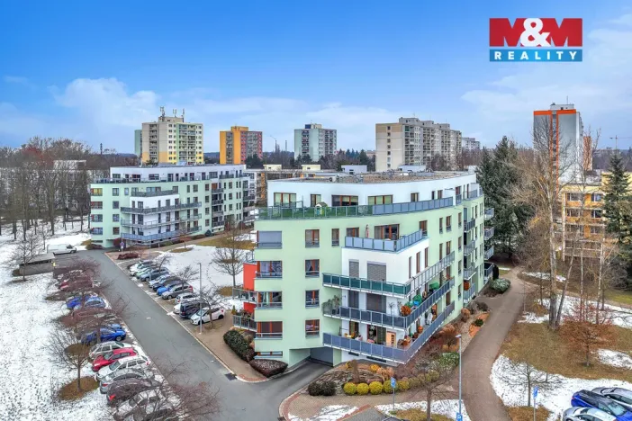 Pronájem bytu 2+kk, Pardubice - Polabiny, Labský Palouk, 74 m2