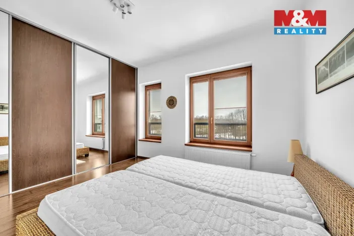 Pronájem bytu 2+kk, Pardubice - Polabiny, Labský Palouk, 74 m2