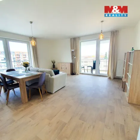 Pronájem bytu 2+kk, Pardubice - Zelené Předměstí, Na Spravedlnosti, 66 m2