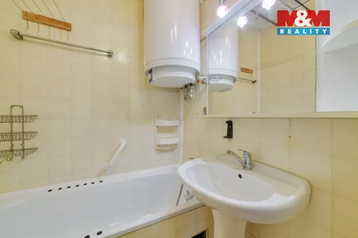 Pronájem bytu 2+1, Velká Hleďsebe, 43 m2