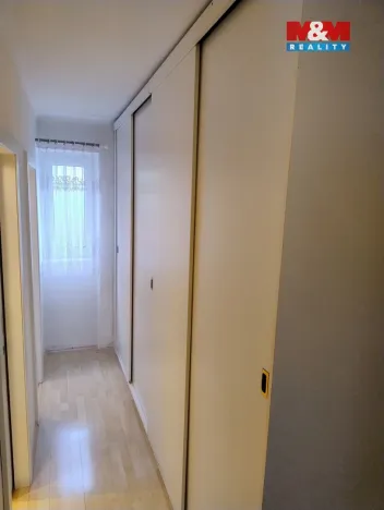 Prodej bytu 2+1, Břidličná, Komenského, 58 m2