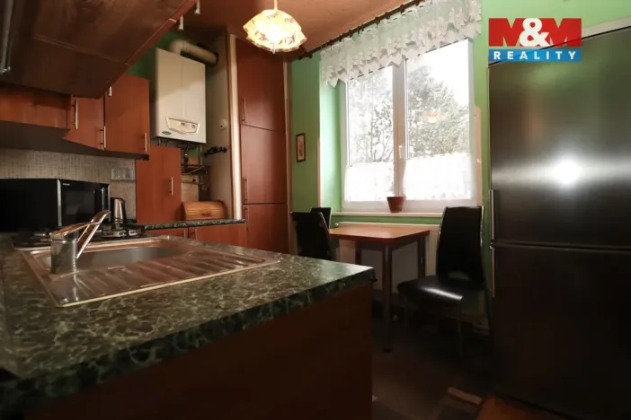 Prodej bytu 2+1, Karlovy Vary - Dvory, K. Kučery, 51 m2