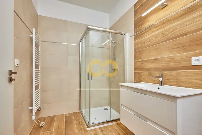 Pronájem bytu 3+kk, Strunkovice nad Blanicí, náměstí Bohumila Havlasy, 91 m2