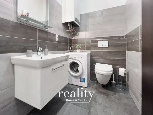 Pronájem bytu 2+kk, Znojmo, Sokolská, 40 m2