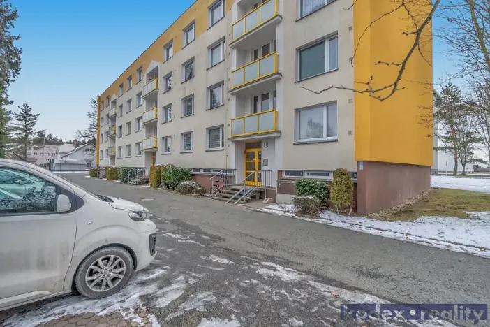 Prodej bytu 3+1, Lázně Bohdaneč, Na Lužci, 62 m2