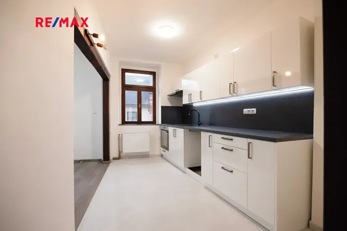 Pronájem bytu 2+kk, Kladno, Dr. Vrbenského, 48 m2