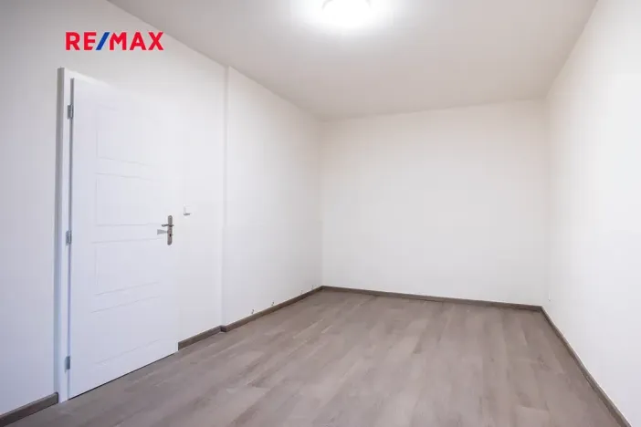 Pronájem bytu 2+1, Kladno, Dr. Vrbenského, 67 m2