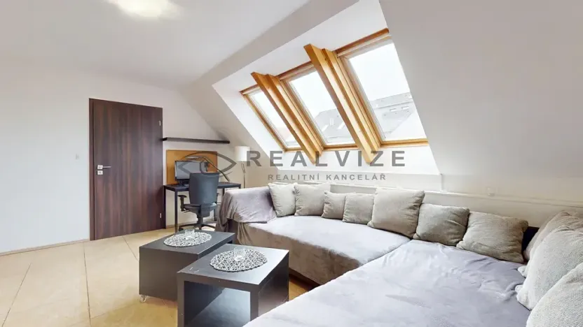 Prodej bytu 3+kk, České Budějovice, Rudolfovská tř., 66 m2