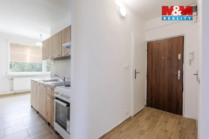 Prodej bytu 2+1, Cvikov - Cvikov II, Sídliště, 60 m2