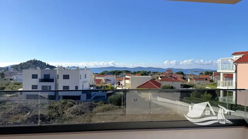 Prodej bytu 4+kk, Tribunj, Chorvatsko, 95 m2