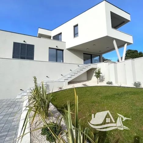 Prodej vily, Tisno, Chorvatsko, 250 m2