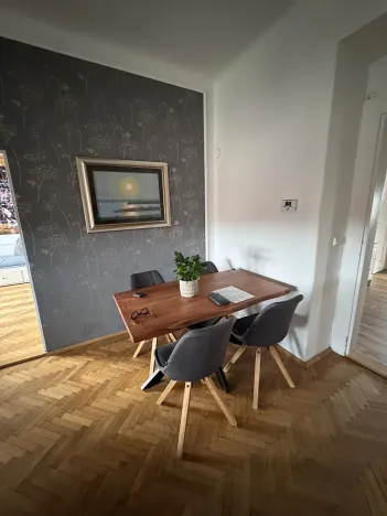 Pronájem bytu 3+1, Praha - Vinohrady, Budečská, 101 m2