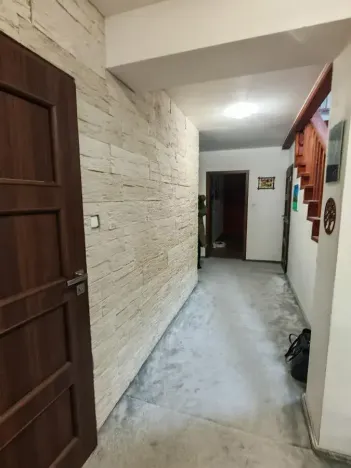 Prodej rodinného domu, Neumětely, V Chaloupkách, 230 m2