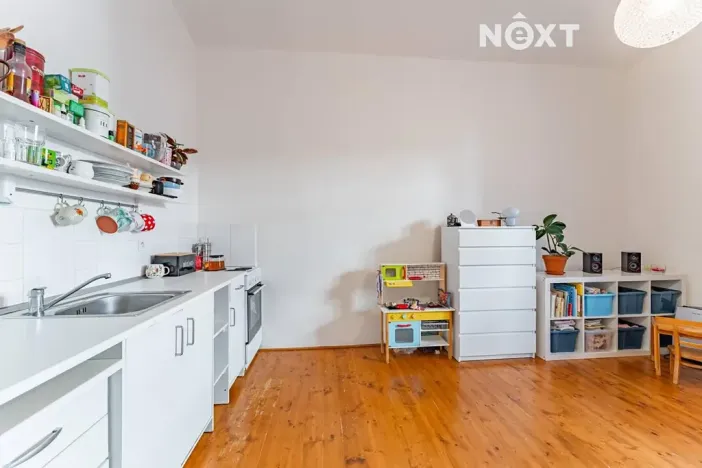 Prodej rodinného domu, Štíty, nám. Míru, 267 m2