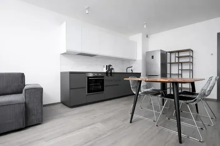 Pronájem bytu 2+kk, Praha - Košíře, Naskové, 62 m2