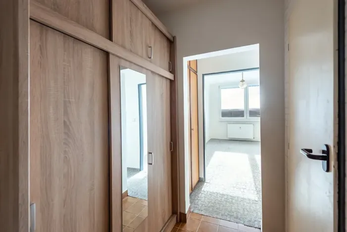 Prodej bytu 2+kk, Praha - Kamýk, Zimova, 43 m2