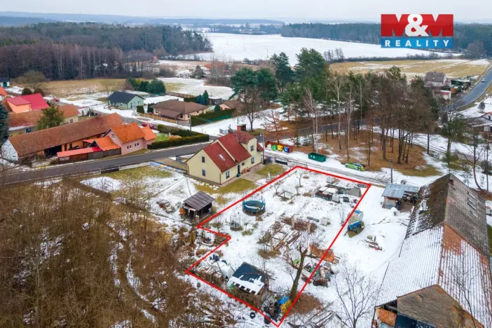 Prodej pozemku pro bydlení, Rokytno - Bohumileč, 818 m2