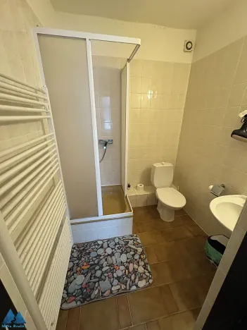 Pronájem restaurace, Horní Maršov, Třída Josefa II., 320 m2