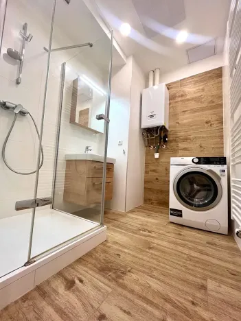 Pronájem bytu 3+1, Praha - Vinohrady, Vinohradská, 85 m2