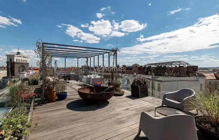 Pronájem bytu 4+kk, Praha - Vinohrady, Laubova, 273 m2