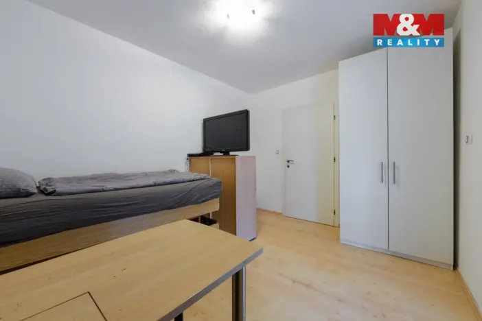 Prodej rodinného domu, Hroznětín, ČSA, 240 m2
