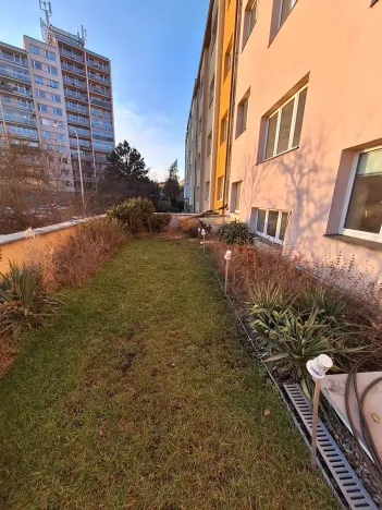 Pronájem bytu 2+kk, Praha - Michle, Jihlavská, 52 m2