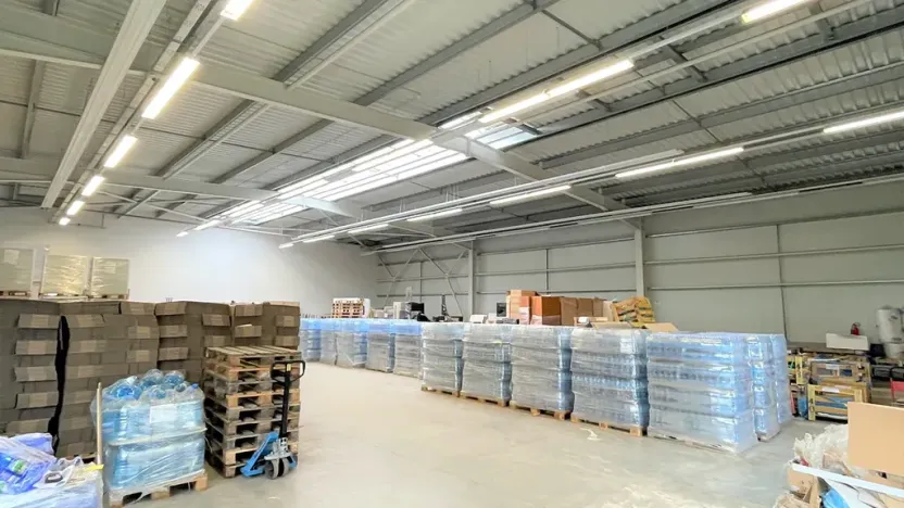 Pronájem skladu, Hořovice, Sklenářka, 1067 m2