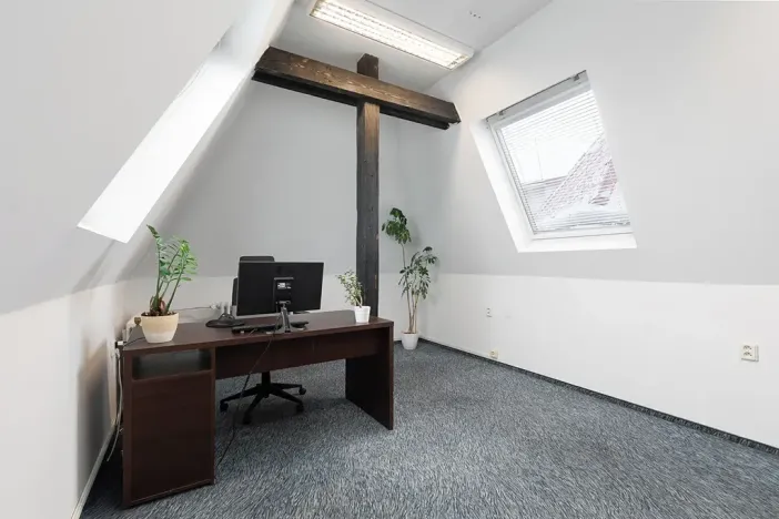 Pronájem kanceláře, Opava, Na Rybníčku, 21 m2