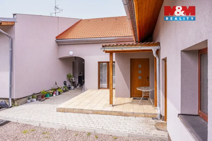 Prodej rodinného domu, Hradec Králové - Kukleny, Pražská třída, 91 m2