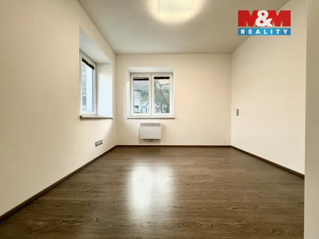Pronájem bytu 4+kk, Měchenice, Hlavní, 71 m2