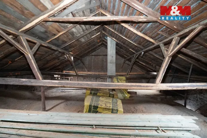 Prodej rodinného domu, Polná, Komenského, 200 m2