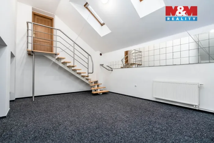 Prodej rodinného domu, Horní Třešňovec, 847 m2