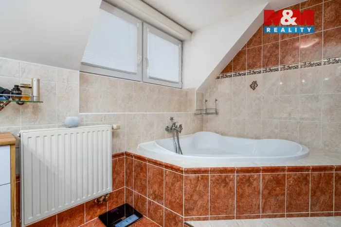 Prodej rodinného domu, Horní Třešňovec, 847 m2