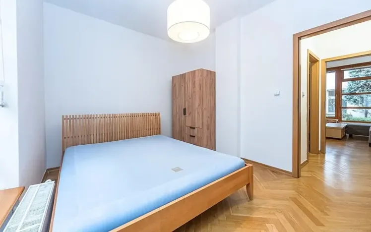 Pronájem atypického bytu, Praha - Staré Město, Bílkova, 40 m2