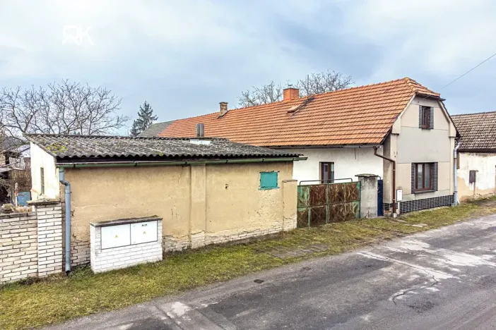 Prodej rodinného domu, Sány, Dlouhá, 164 m2