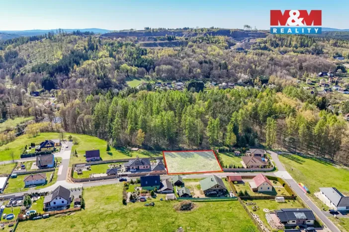 Prodej pozemku pro bydlení, Libá, 1942 m2