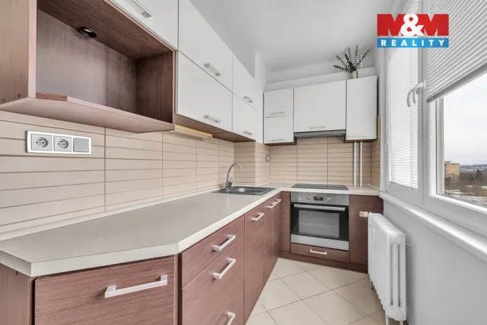 Pronájem bytu 2+1, Pardubice, Družby, 48 m2