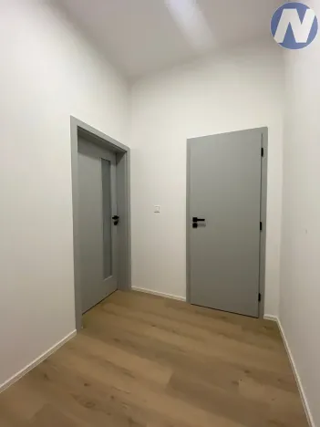 Pronájem bytu 1+kk, České Budějovice, Rudolfovská tř., 33 m2