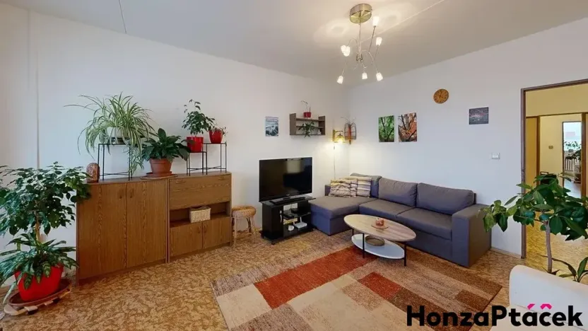 Prodej bytu 4+1, Praha - Černý Most, Kuttelwascherova, 97 m2