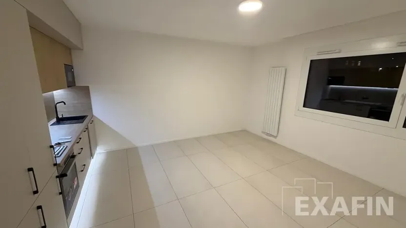 Pronájem bytu 1+kk, Praha - Vršovice, Krymská, 32 m2