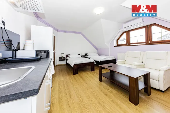 Pronájem bytu 1+kk, Čáslav - Čáslav-Nové Město, Pražská, 26 m2