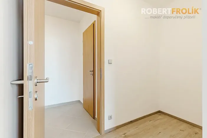 Pronájem bytu 2+kk, Praha - Ruzyně, Stočesova, 51 m2